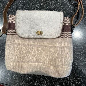 Myra Attitude Shoulder Bag NWT!!  13’ by 10’. Gray, Tan, cream and brown tones.